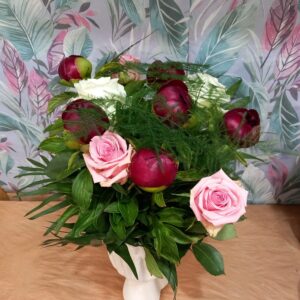 Bouquet pivoines & roses
